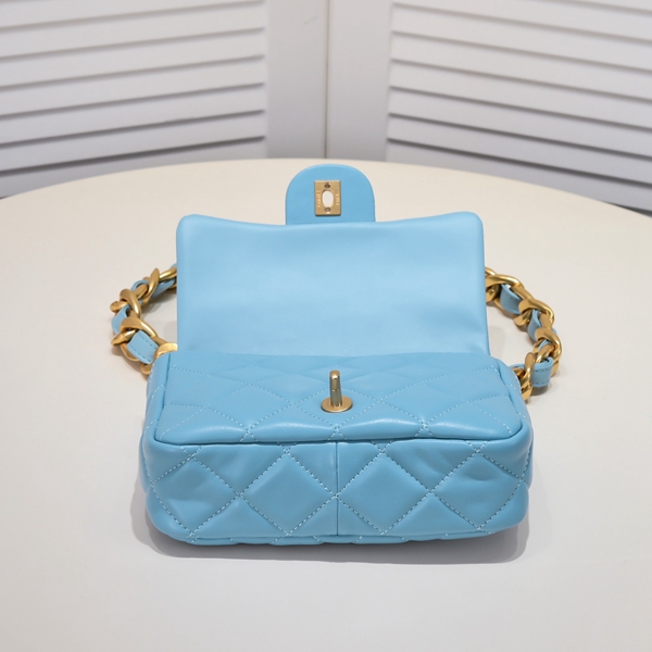 シャネルバッグ内部構造